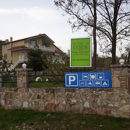 Vila Verd Korce Ξενοδοχείο Εξωτερικό φωτογραφία