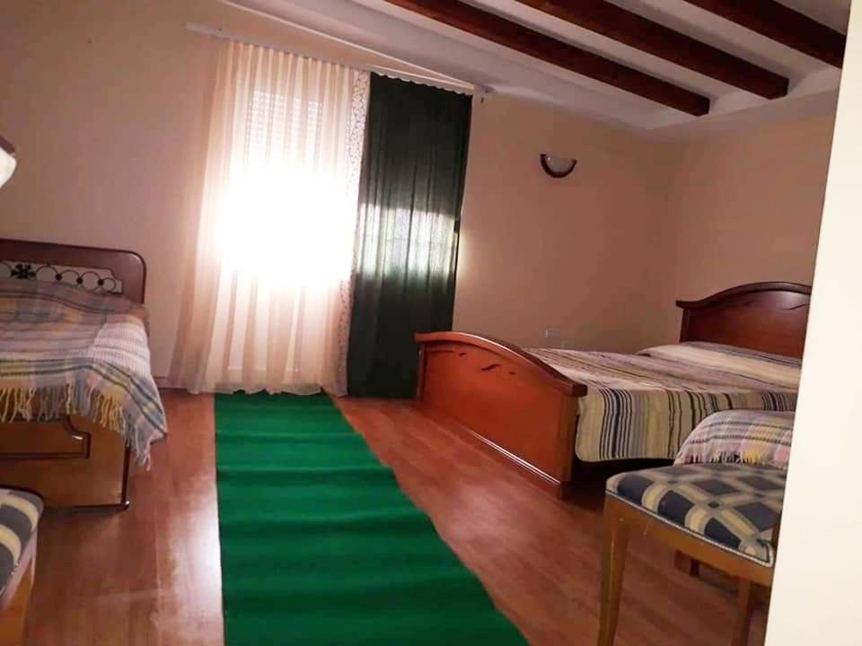 Vila Verd Korce Ξενοδοχείο Εξωτερικό φωτογραφία
